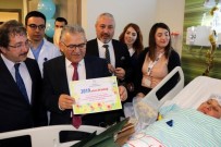 UZUN ÖMÜR - Başkan Büyükkılıç Yeni Yılın İlk Bebeğine 'Recep Tayyip' Adını Verdi