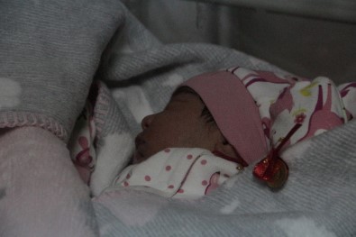 İstanbul'da Yeni Yılın İlk Bebeği Dünyaya Geldi