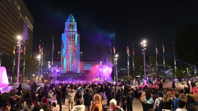Los Angeles 2019'A Yüz Bin Kişinin Katıldığı Etkinliklerle Girdi