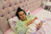 Samsun'da Yeni Yılın İlk Bebeği 'Nehir' Bebek Oldu