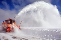 2 Bin Rakımlı Yaylada Kar Manzaraları
