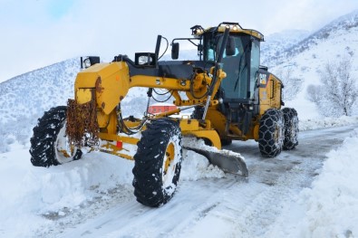 Batman'da 315 Köy Ve Mezra Yolu Ulaşıma Kapandı