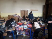 SARIKAMIŞ ŞEHİTLERİ - Erdek'ten Uludere'ye Giyim Yardımı