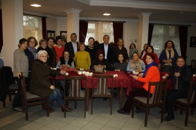 Poşetler Paralı Olunca File Örmeyi Kursta Öğrendiler