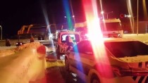 YOLCU OTOBÜSÜ - Tatvan'da Trafik Kazası Açıklaması 5 Yaralı