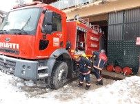 İTFAİYE MÜDÜRÜ - Yığılca'da İtfaiye Personeline Yangın Ve Afet Eğitimi