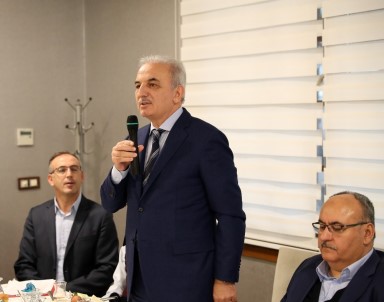 AK Parti Ümraniye Belediye Başkan Adayı İsmet Yıldırım Gazeteciler İle Kahvaltıda Buluştu