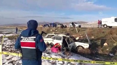 Aksaray'da Otomobil Şarampole Devrildi Açıklaması 1 Ölü, 1 Yaralı