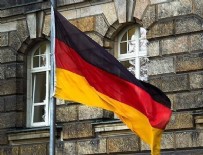 Almanya'da bomba paniği!