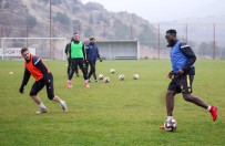 İSSIAR DIA - E.Yeni Malatyaspor Ganalı Oyuncusu Muniru İle Yollarını Ayırdı