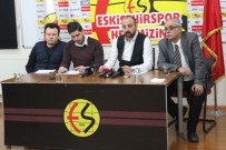 ESKIŞEHIRSPOR - Eskişehirspor'da dağılma süreci başladı