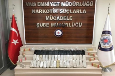 Van'da 35 Kilo 320 Gram Eroin Ele Geçirildi