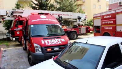 Yangından Kurtarılan Çocuğuna Gözyaşları İçinde Sarıldı