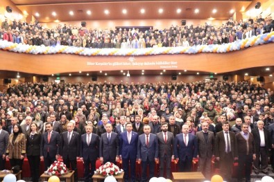 AK Parti Kırşehir Teşkilatı, Belde Ve İlçe Adaylarını Tanıttı