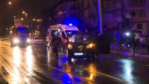 Ankara'da Otomobil Aydınlatma Direğine Çarptı Açıklaması 4 Yaralı