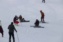 GÜNEŞLI - Bitlis'te Kayak Sezonu Açıldı