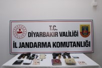 Diyarbakır'da 2 Terörist Etkisiz Hale Getirildi Haberi