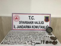 BRONZ HEYKEL - Diyarbakır'da Tarihi Eser Kaçakçıları Suç Üstü Yakalandı