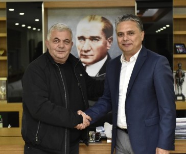 5 Ton Hamsi İkram Edilip Ücretsiz Horon Dersi Verilecek