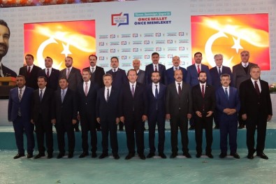 AK Parti Elazığ'da Başkan Adaylarını Tanıttı