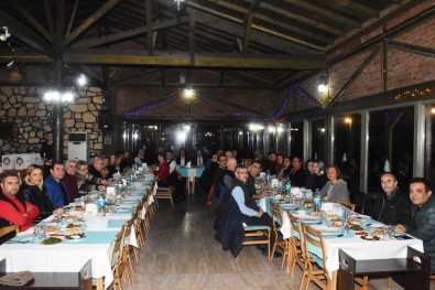 Edremit Belediye Başkanı Kamil Saka, Gazetecilerle Bir Araya Geldi