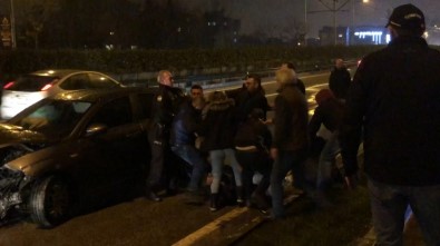 Önce Kaza, Ardından Kavga