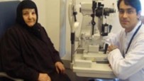 KATARAKT AMELİYATI - Şeker Hastalığına Bağlı Kapanan Gözü 35 Yıl Sonra Açıldı