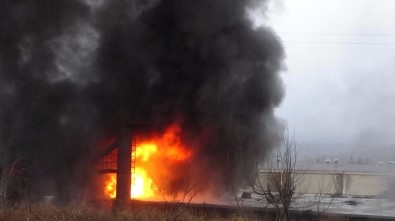 Simav'da Fabrika Yangını