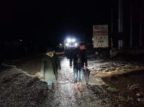 HASAN TANRıSEVEN - Tire'de Kriz Masasının Gece Yarısı Mesaisi