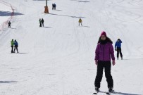 BAYRAM ÖZÇELİK - 'Türkiye'nin Maldivleri' Manzaralı Kayak Merkezi Misafirlerini Bekliyor