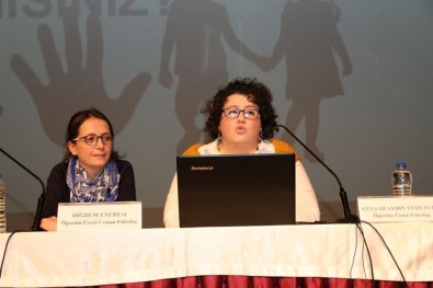 Kartal'da Ebeveynlere 'Mahremiyet Eğitimi' Semineri