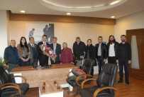 MUAMMER TÜRKER - Kent Konseyi Engeliler Meclisi, Afyonkarahisar Basın Yayın Derneği'ni Ziyaret Etti