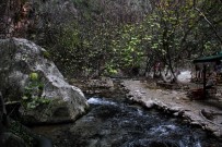 SAKLıKENT - Saklıkent Kanyonu'nu 575 Bin Kişi Ziyaret Etti