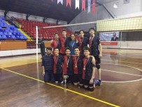 VOLEYBOL TAKIMI - Simav Fen Lisesi Voleybolda İl Şampiyonu Oldu