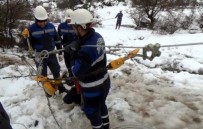 Yüksek Gerilim Telleri Koptu, 150 Köy Karanlıkta Kaldı