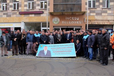 Başkan Karayol Belediye Önünde Coşkuyla Karşılandı