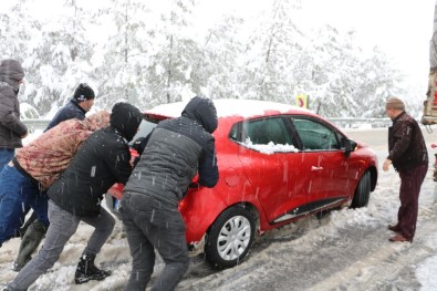 Kahramanmaraş'ta Yoğun Kar Yağışı