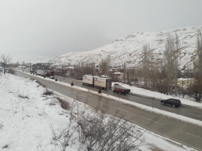 Kayseri- Malatya Karayolu Araç Ulaşımına Kapandı