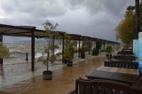 Köyceğiz'de Sağanak Ve Fırtına Etkili Oluyor