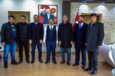 MHP İlçe Yönetiminden Başkan Cabbar'a 'Hayırlı Olsun' Ziyareti