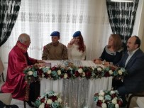 KOMANDO - Nikahına Komando Kıyafetiyle Katıldı