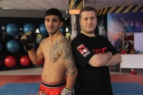 İranlı Dünya Şampiyonu Türkiye İçin Yarışmak İstiyor