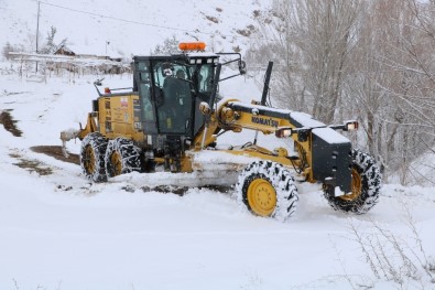 Sivas'ta 134 Köy Yolu Ulaşıma Kapalı