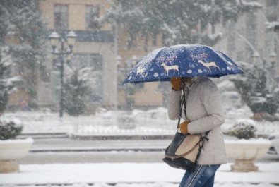 Tokat'ta Kuvvetli Kar Yağışı Uyarısı
