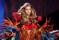 MODELLER - Victoria's Secret'in Rus Top Modeli İstanbul'a Geliyor
