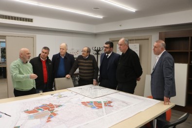 Balkanlılar Derneği'nden Başkan Altınok Öz'e Ziyaret
