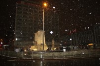 BALGAT - Başkent'te Trafik Kazaları Açıklaması 3 Yaralı