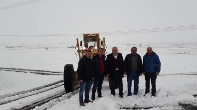 Nevşehir İl Özel İdare Genel Sekreterliği Ekipleri Karla Mücadele Ediyor