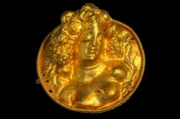 FIKRET DAYıOĞLU - Paha Biçilemeyen 700 Parça Eser Artık Ana Vatanında