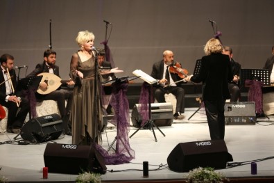 AGÜ Müzik Topluluğu'ndan Yeni Yıl Konseri